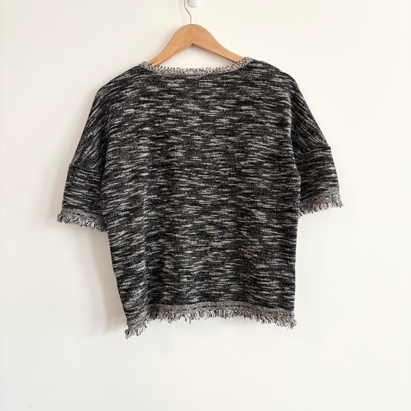 Vero Moda Heathered Woven Fringe V-Neck Blouse - Picture 6 of 9
